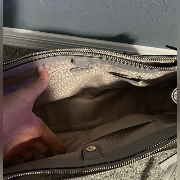 Brand new Kate Spade tote - Picture 4 of 7